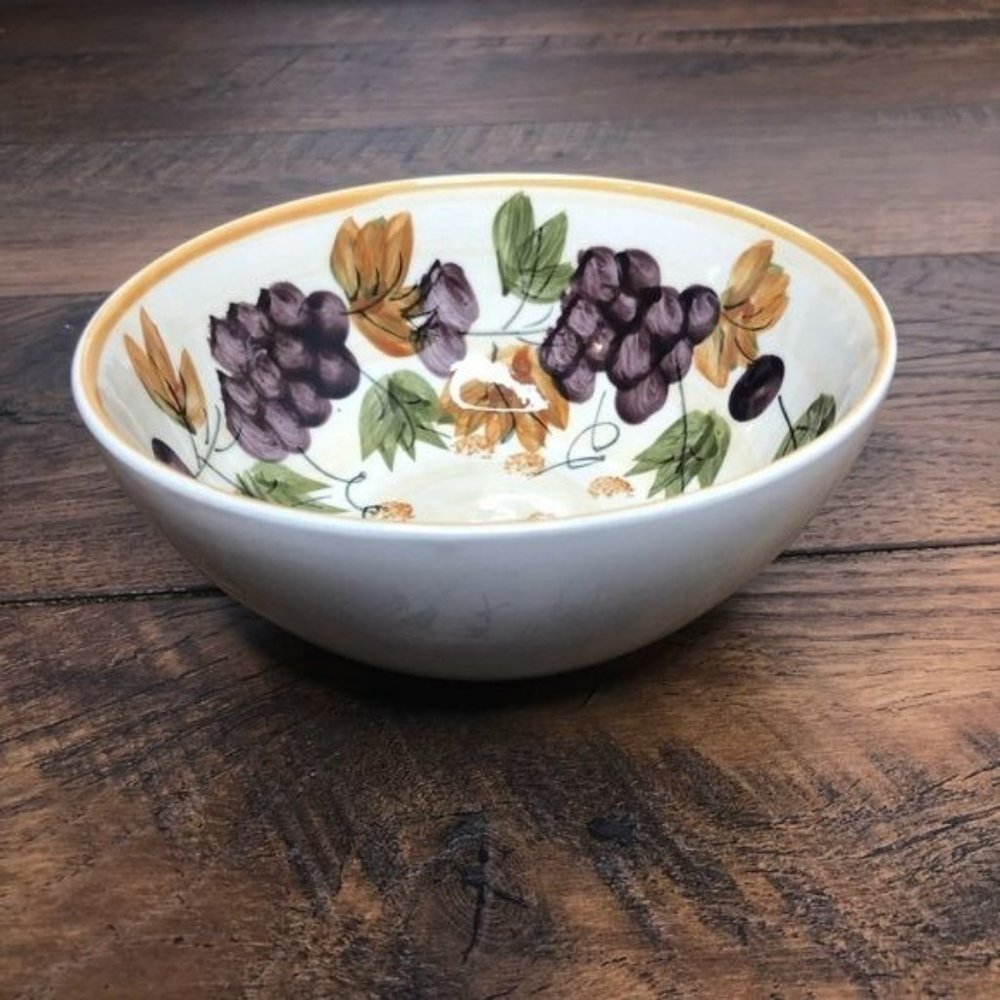 Vintage Alco Industries‎ Leaf And Grapes Beige Bowl